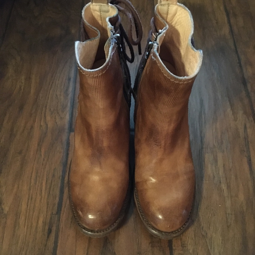 Bed Stu booties